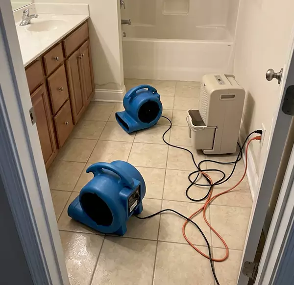 Why Homeowners & Businesses Choose Durham Water Damage Pro for Flooded Bathroom Services in Durham, NC?